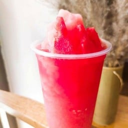 น้ำแดงเฮลบลูบอยปั่น