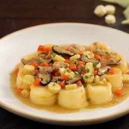 เต้าหู้ทรงเครื่อง