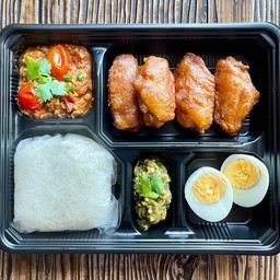 ไก่ทอด & น้ำพริก Set