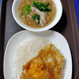 กรอบขาวราดหน้า+ไข่ดาว