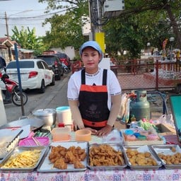 ไก่เขย่า ป้าแขก
