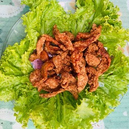 หนังไก่ทอด