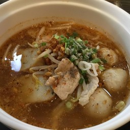 เกาเหลาต้มยำหมูน้ำใส