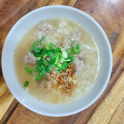 ข้าวต้มหมูสับ