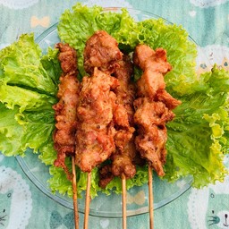 เนื้อไ่ก่เสียบไม้ทอด
