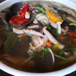 แกงเห็ดรวม