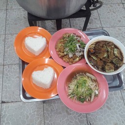 ข้าวสวยกับข้าวต้ม