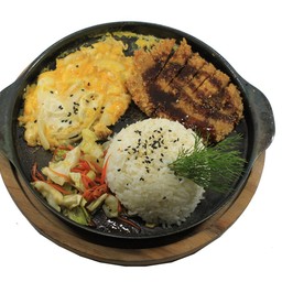 ข้าวไก่ทอดไข่ตุ๋น