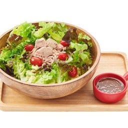 ทูน่าสลัด(น้ำสลัดโชยุ)