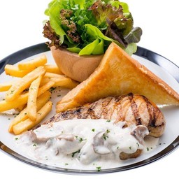 สเต็กอกไก่บัตเตอร์ครีมซอส