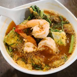 แกงส้มชะอมกุ้งสด