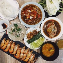 ป้าแช่ม ตำยำปากแตก ทานสัมฤทธิ์16