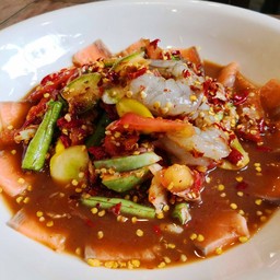 ตำเกาเหลาแซลมอนกุ้งสดปูปลาร้า