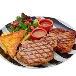 M พอร์คช์อป + สไปซี่ชิกเก้นสเต็ก