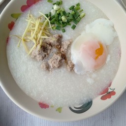 ยำเจ๊เล็ก