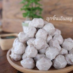 ลูกชิ้นหมู1ไม้