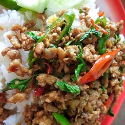 ป้าเรืองอาหารตามสั่ง