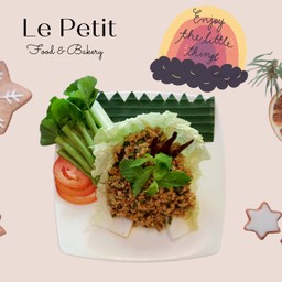 Le Petit Food & Bakery