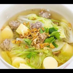 แกงจืดเต้าหู้หมูสับ