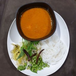 ขนมจีนน้ำกะทิปลาช่อน