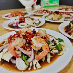 ยำกุ้งสุก