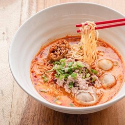 Creamy Tom Yum Noodles