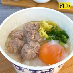 โจ๊กหมูใส่ไข่