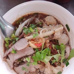 โสภาก๋วยเตี๋ยวเนื้อ/หมู