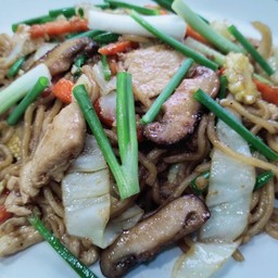 ยากิโซบะไก่