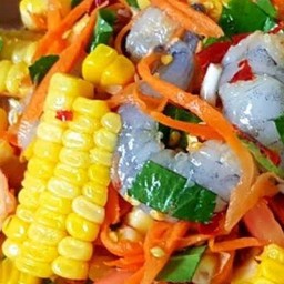 ส้มตำข้าวโพดกุ้งสด