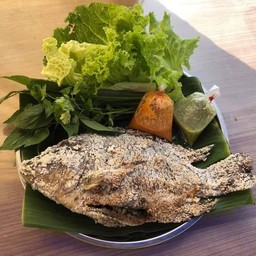 หมูน้อยปลาเผา