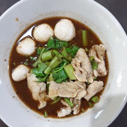 เกาเหลา หมูสดกับลูกชิ้น