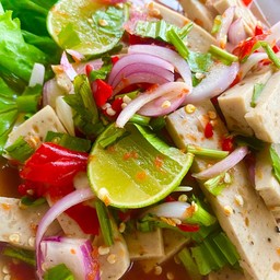 ยำหมูยอ