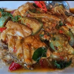 เนื้อปลาเก๋าผัดฉ่า