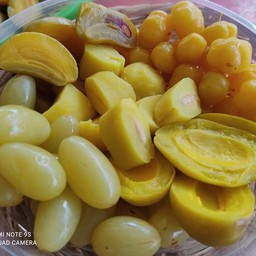 ผลไม้รวมดองทรงเครื่อง