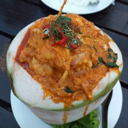 ห่อหมกทะเลรวมมะพร้าวอ่อน