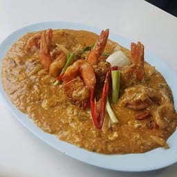 กุ้งผัดผงกะหรี่