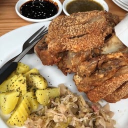 ขาหมูเยอรมัน