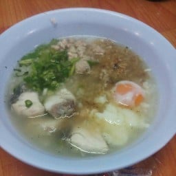 ร้านโจ๊กและน้ำเต้าหู้แสนอร่อย
