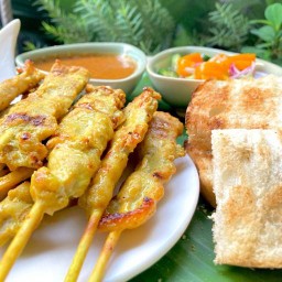 เจ้ติ๊กหมูสะเต๊ะ