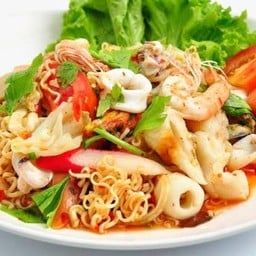 ยำมาม่า