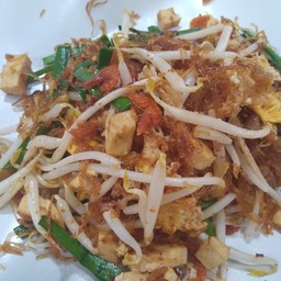 ผัดไทยวุ้นเส้น