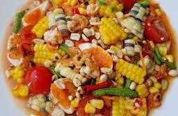 ตำไทยข้าวโพดไข่เค็ม