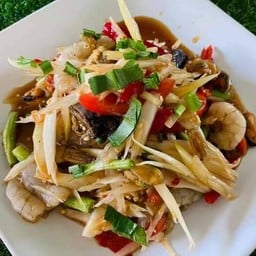 ส้มตำ ไก่หมุนจิระภา บางปลา