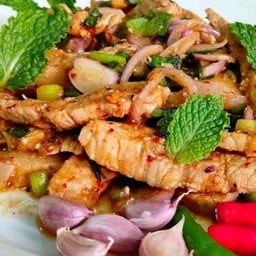 น้ำตกหมู