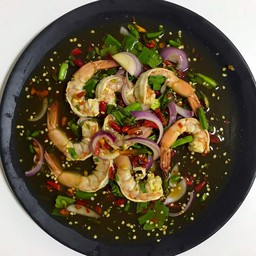 ยำแซ่บ