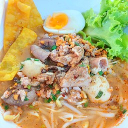 ก๋วยเตี๋ยวหมูต้มยำ