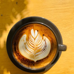 คาปูชิโน่ ร้อน