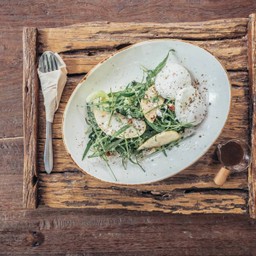 •Wild Rocket & Pear Salad