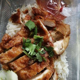 ข้าวมันไก่ทอด